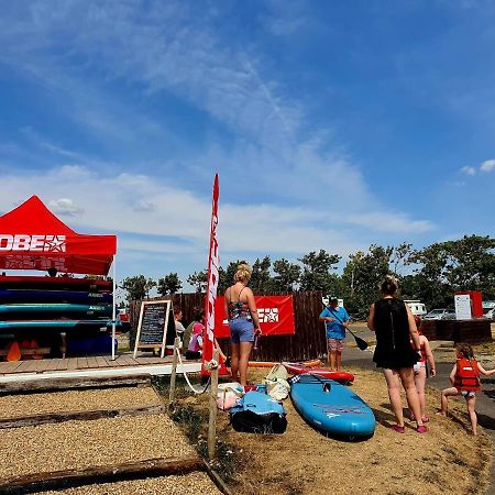 Hayling Hideaway, Private Cosy Annex Near To Beach Саут-Хейлинг Экстерьер фото